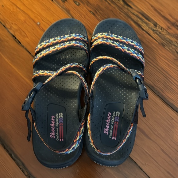 Skechers Dreamweaver Sandals - Picture 2 of 7
